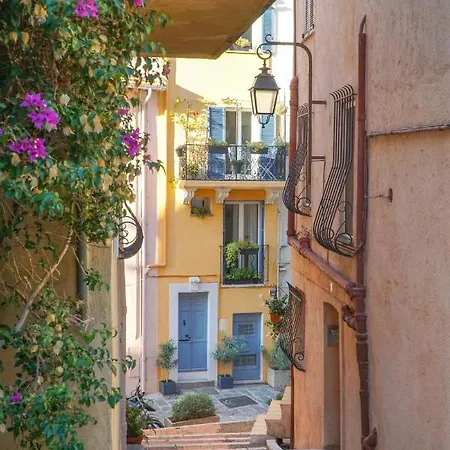 Appartement à 2 Pas Du Palais